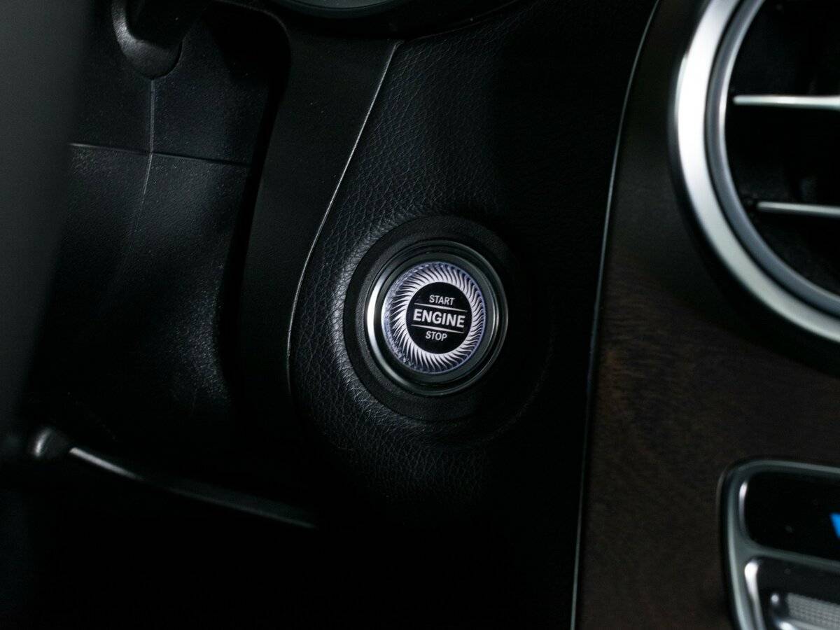 Mercedes-Benz GLC 220 d, 2019 Фото №17