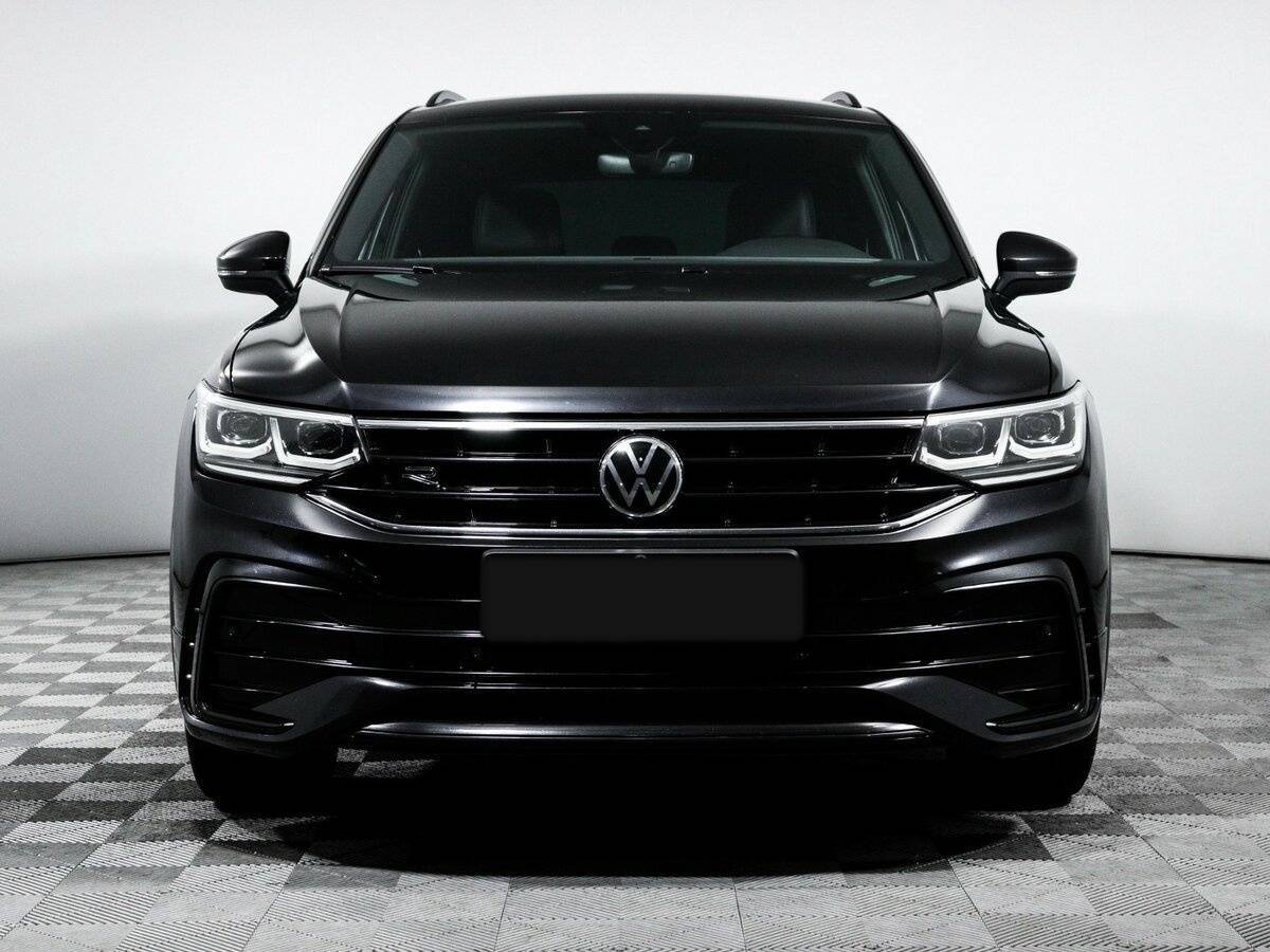 Volkswagen Tiguan, 2021 - 69 898 км. | Фото №2