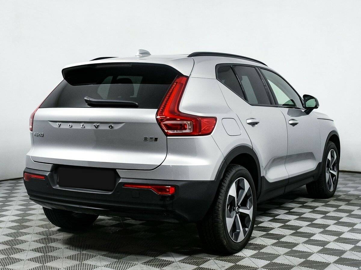 Volvo XC40, 2023 - 1 500 км. | Фото №5
