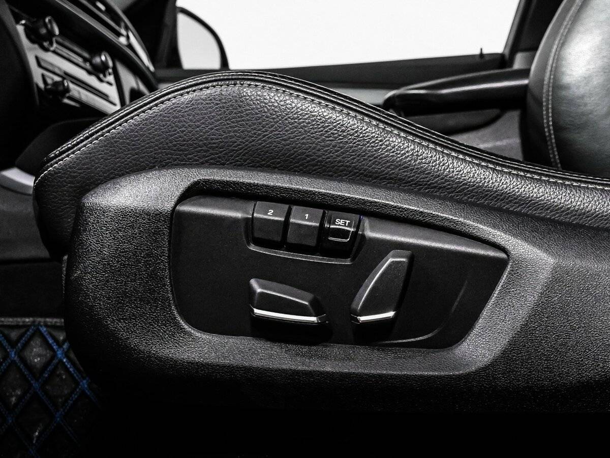 BMW X6 30d, 2018 Фото №17