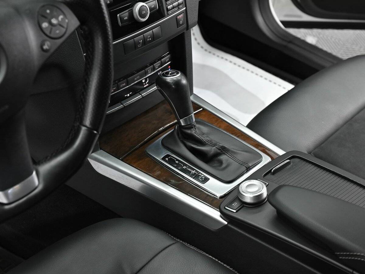 Mercedes-Benz E-Класс 200 7G-Tronic, 2011 Фото №11