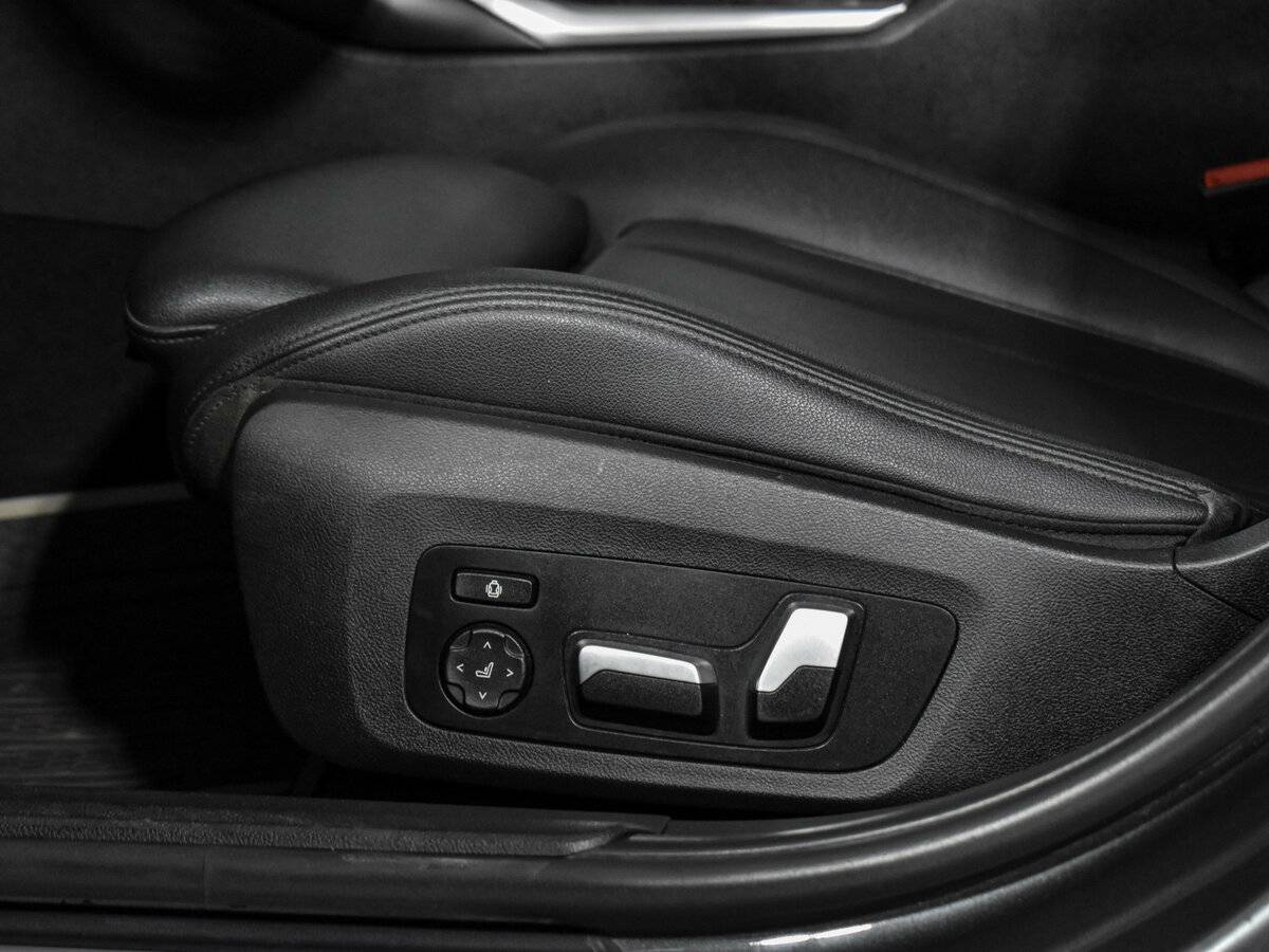 BMW 3 серии 330i, 2019 - 124 258 км. | Фото №8