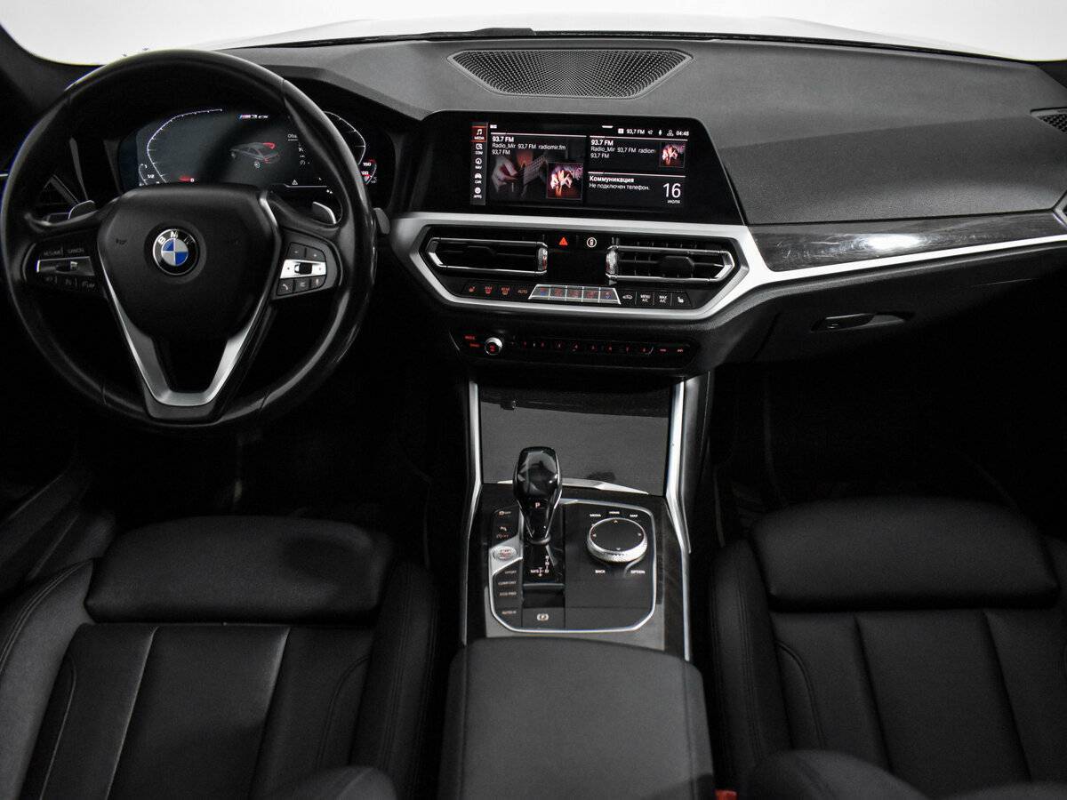 BMW 3 серии 330i, 2019 Фото №12