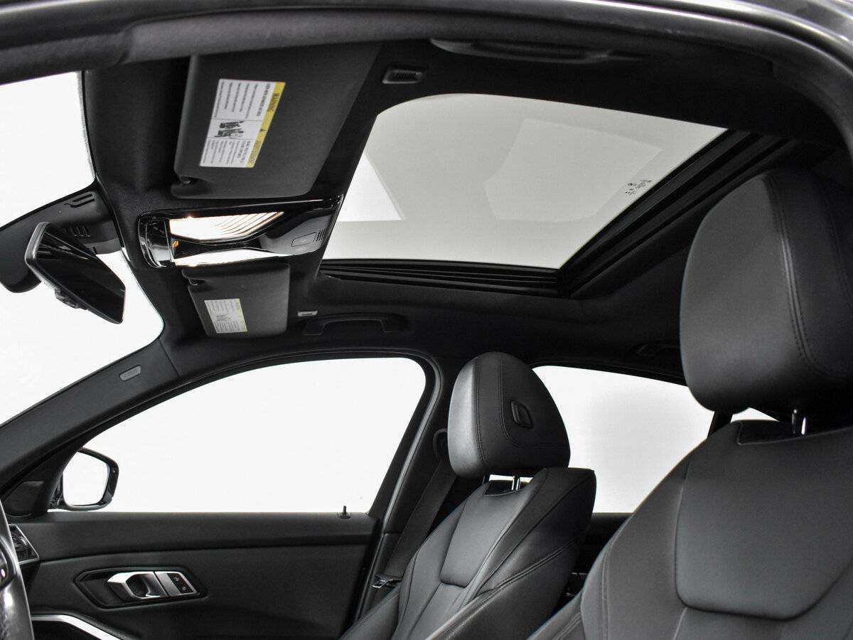 BMW 3 серии 330i, 2019 Фото №15