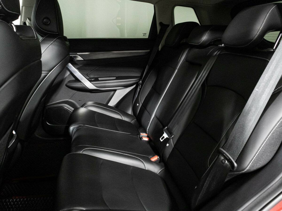 Geely Atlas Pro, 2024 Фото №10