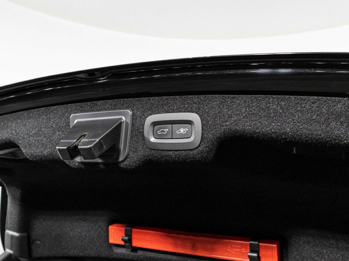 Volvo S90, 2017 Фото №16