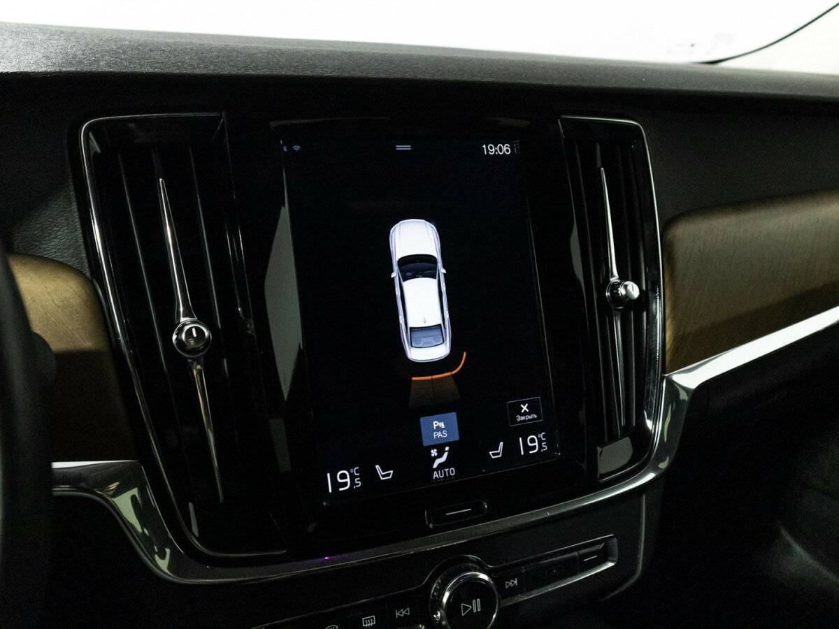 Volvo S90, 2017 Фото №19