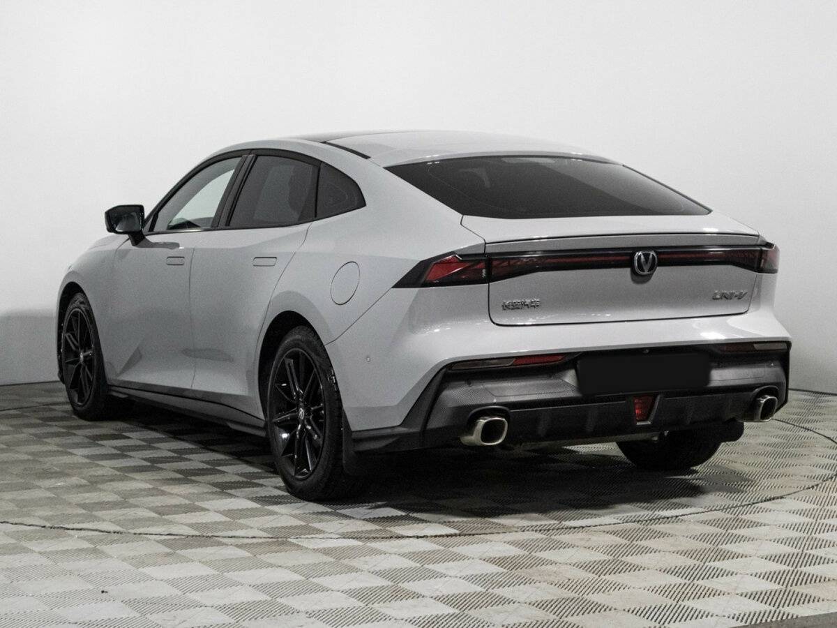 Changan UNI-V, 2023 Фото №7