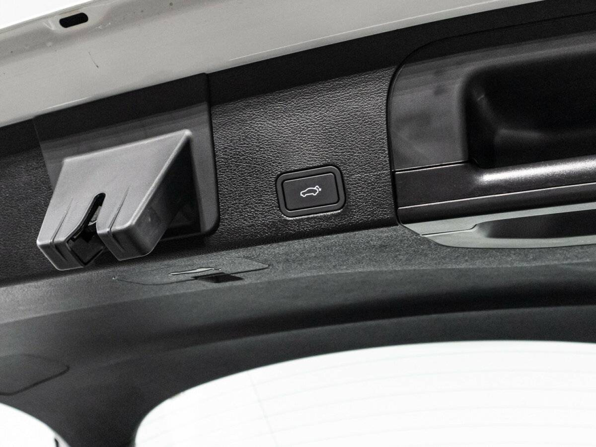 Geely Tugella, 2024 Фото №15