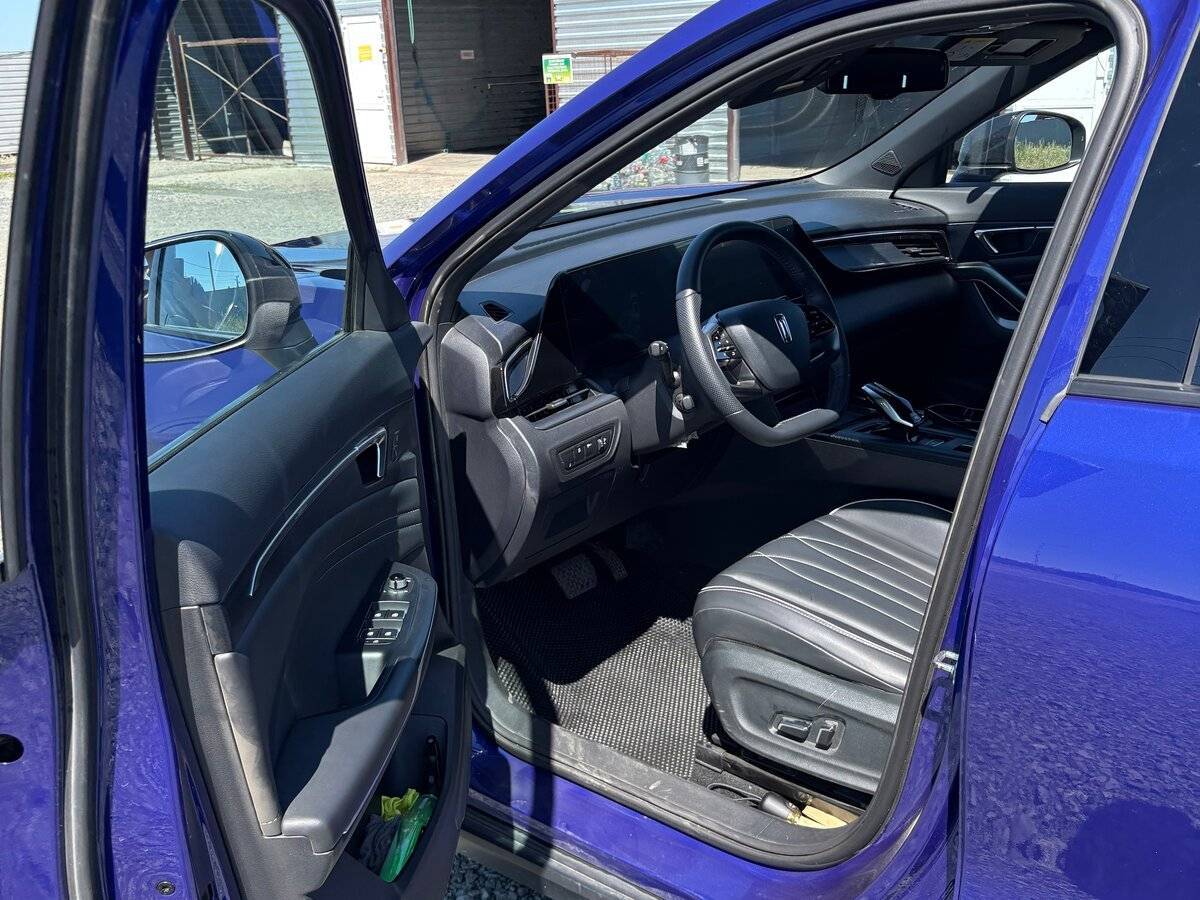 FAW Bestune T55, 2023 Фото №10