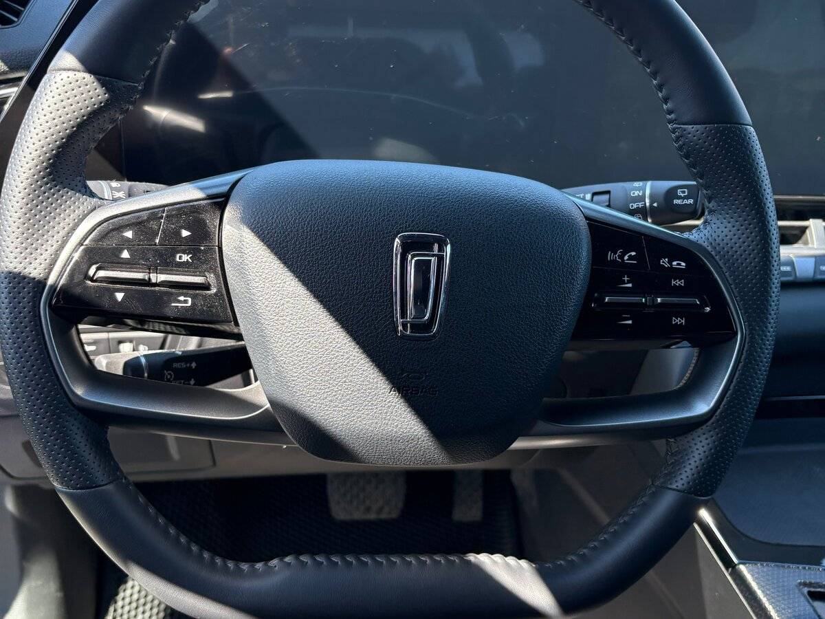 FAW Bestune T55, 2023 Фото №13