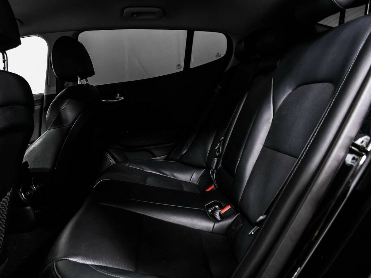 Kia Stinger, 2019 Фото №13