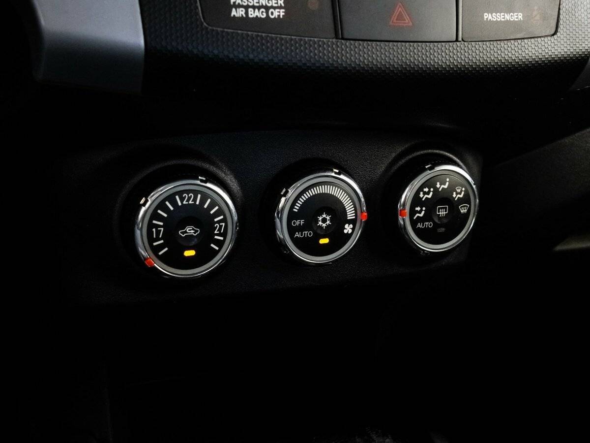 Mitsubishi Outlander, 2010 Фото №13