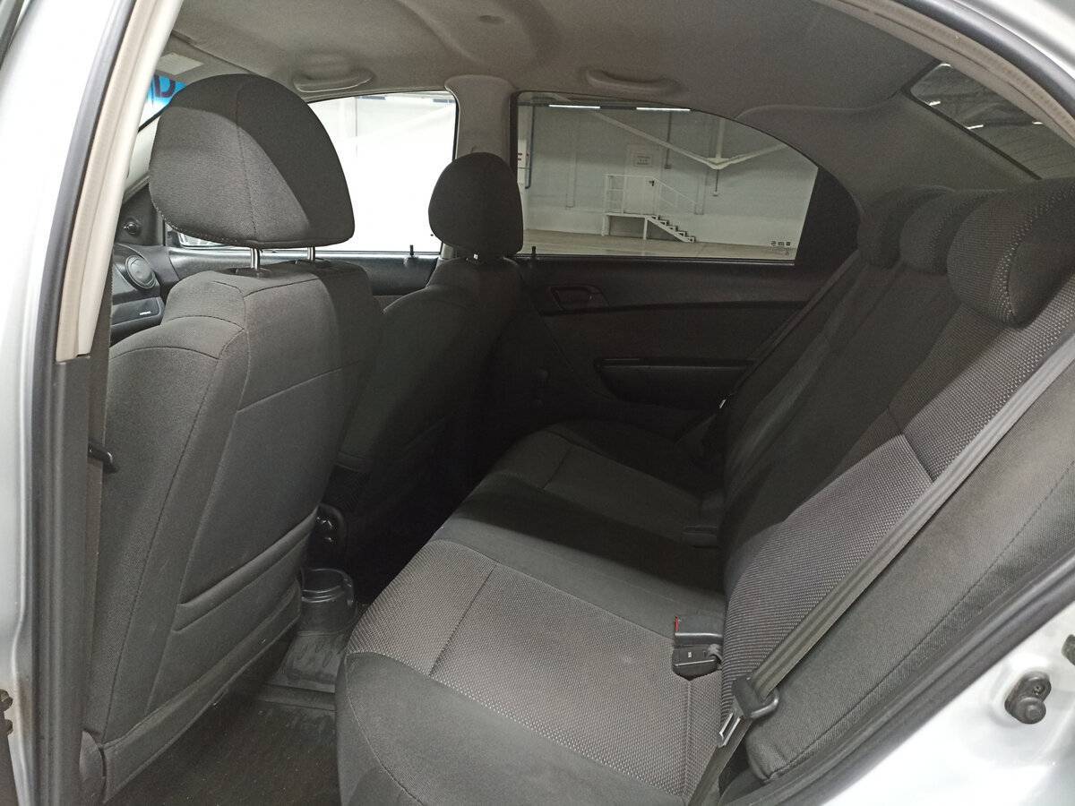 Chevrolet Aveo, 2010 Фото №12