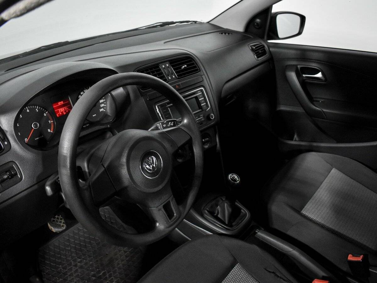 Volkswagen Polo, 2010 Фото №9