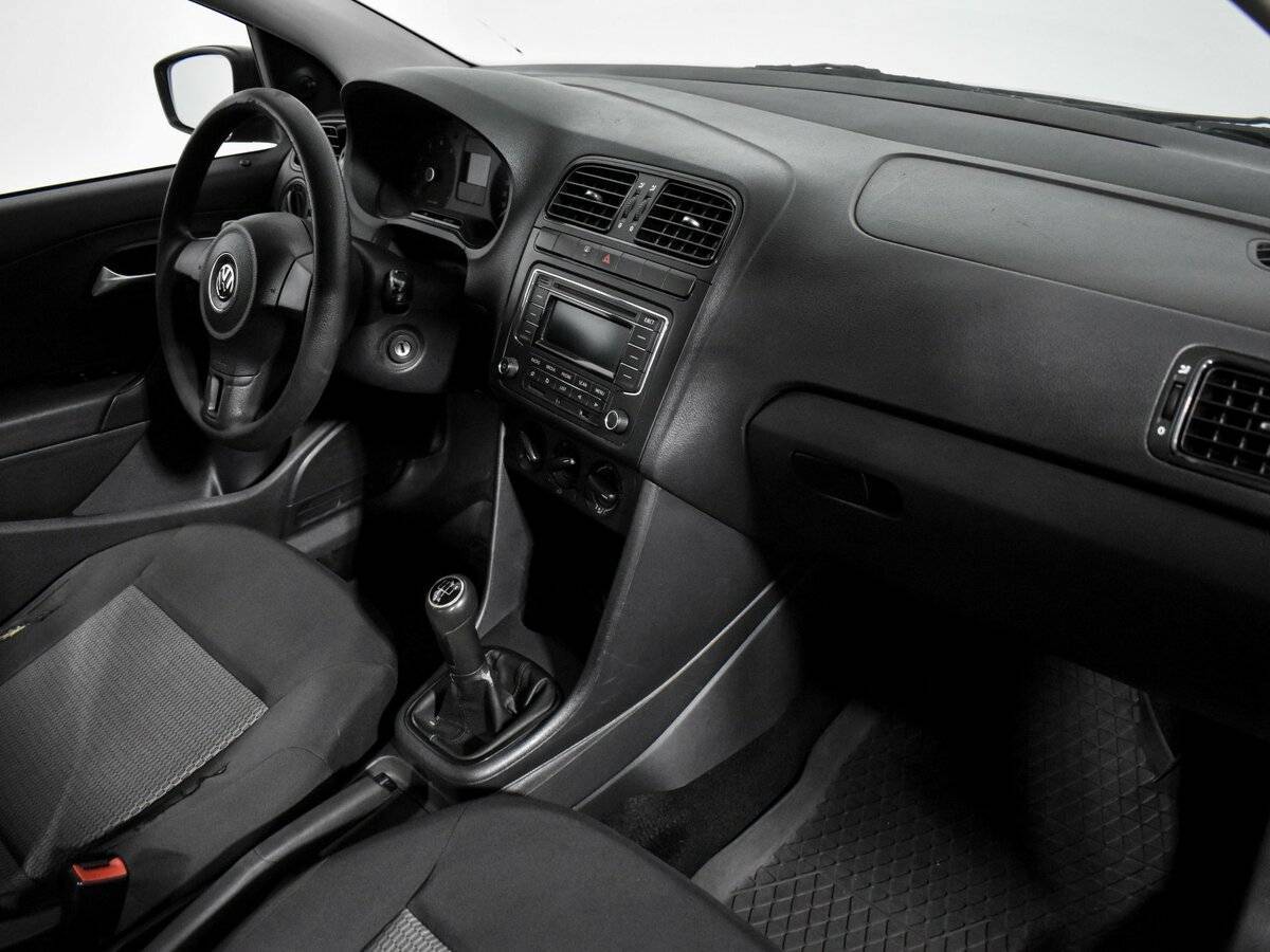 Volkswagen Polo, 2010 Фото №13