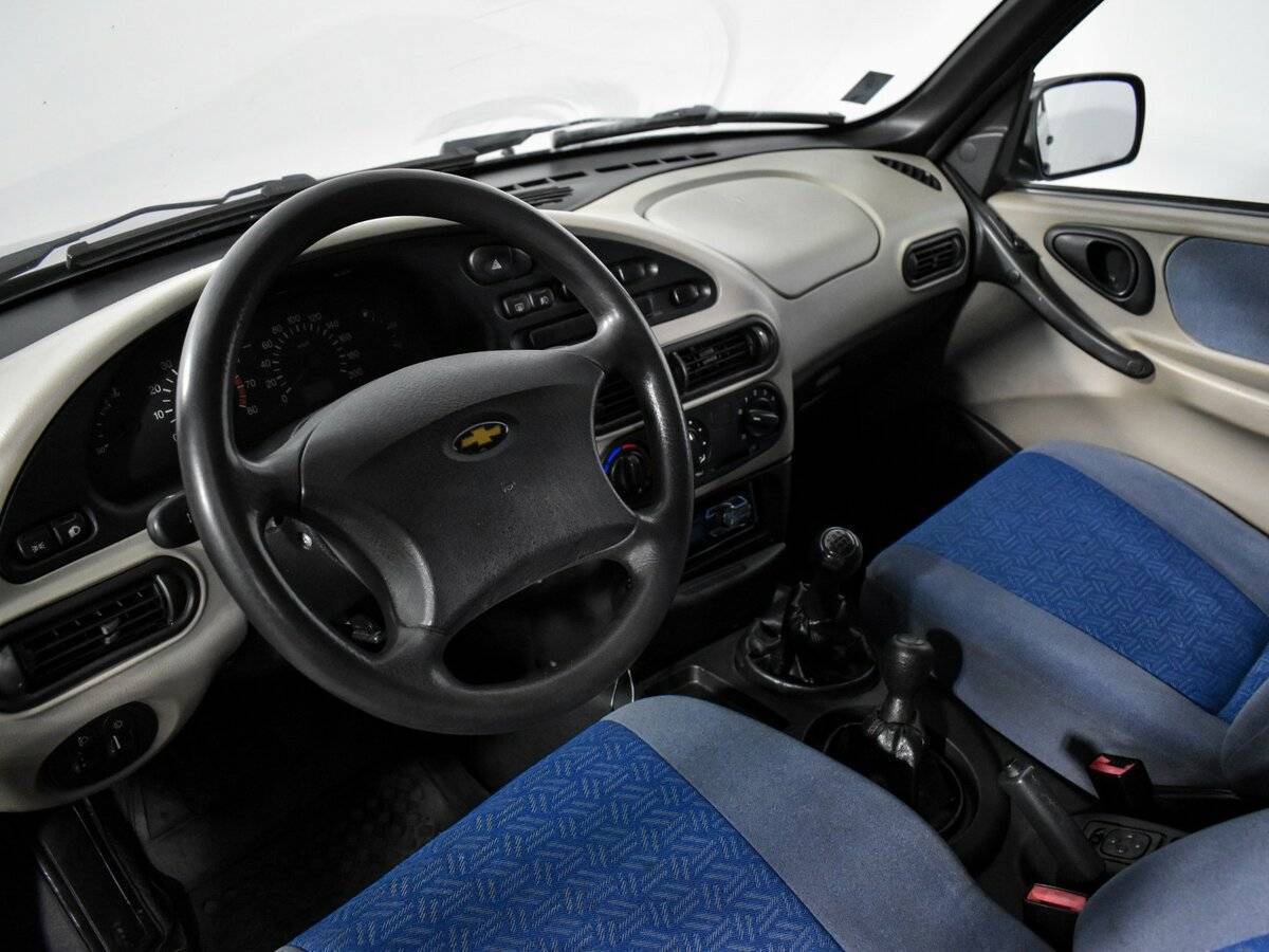 Chevrolet Niva, 2005 Фото №9