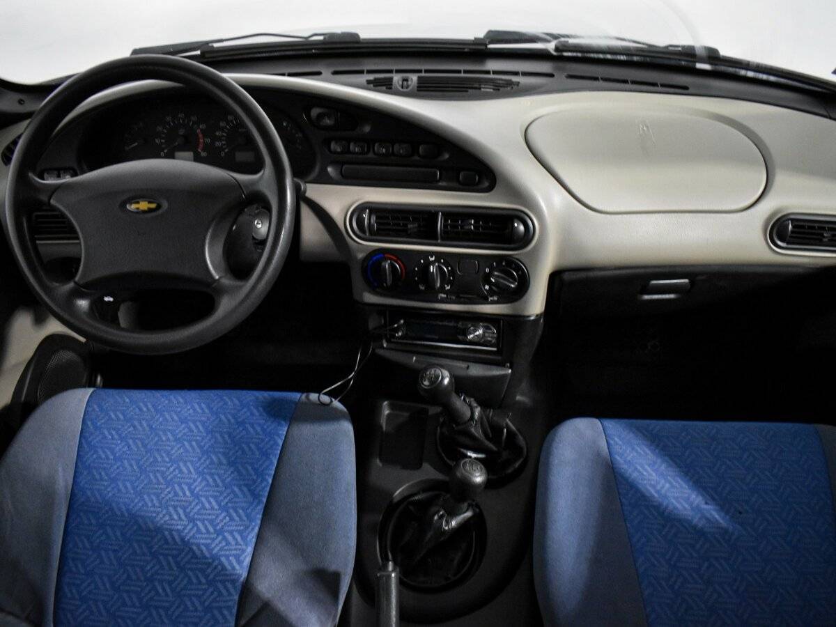 Chevrolet Niva, 2005 Фото №12