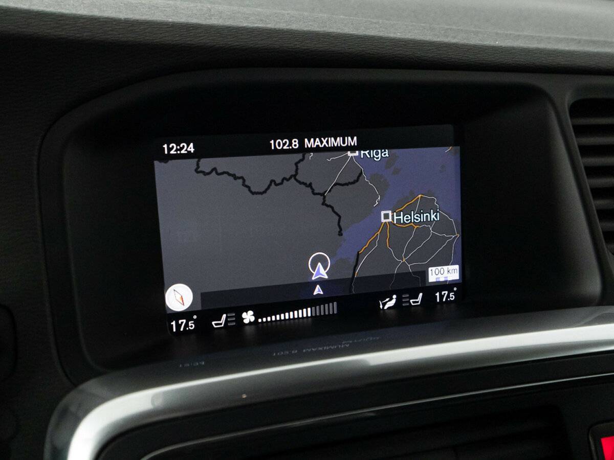 Volvo V60 Cross Country, 2018 Фото №16