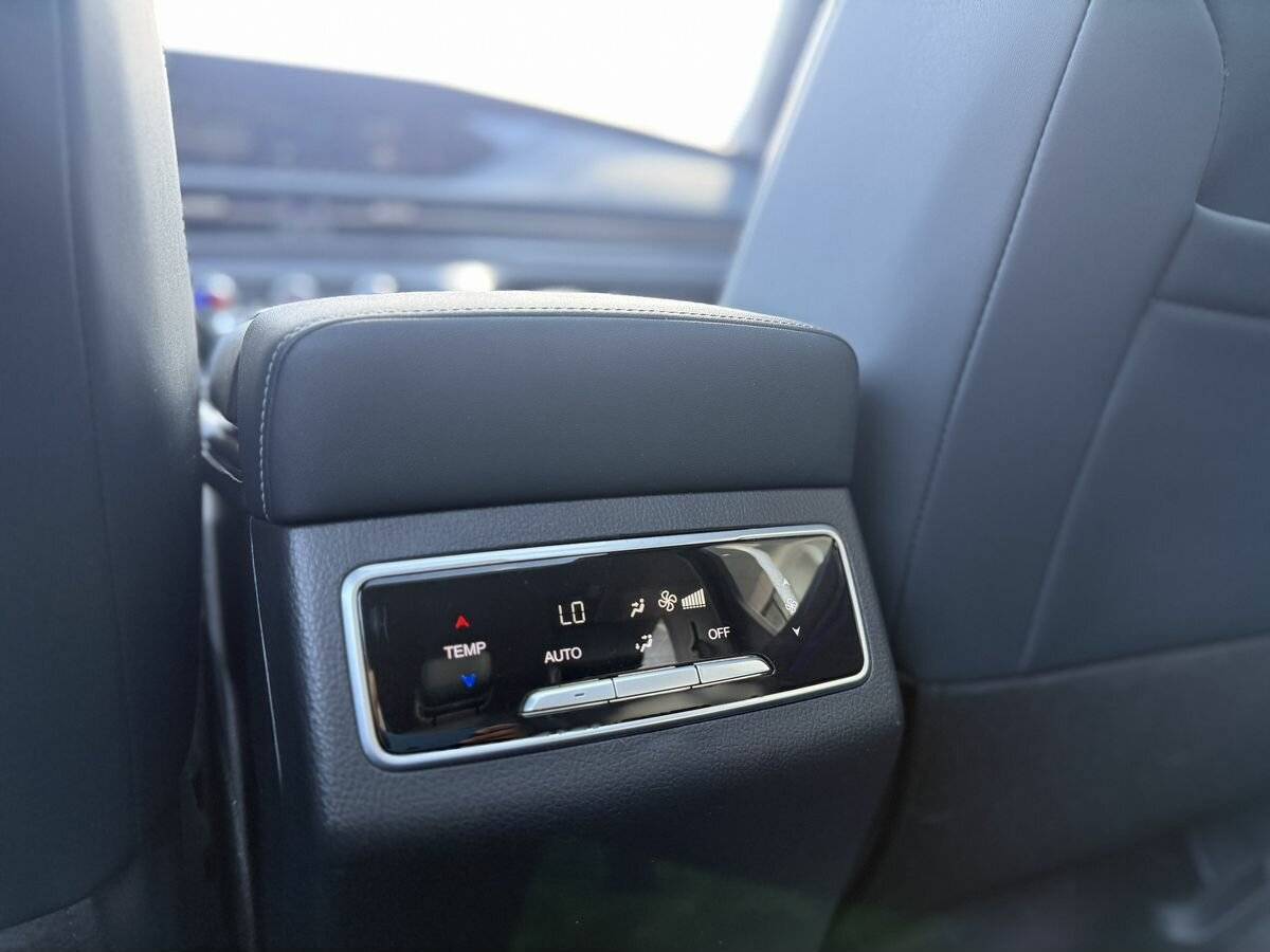 Changan CS95, 2023 Фото №24