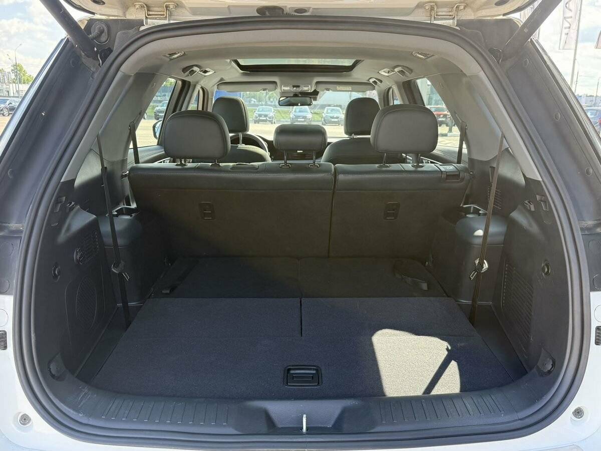 Changan CS95, 2023 Фото №36