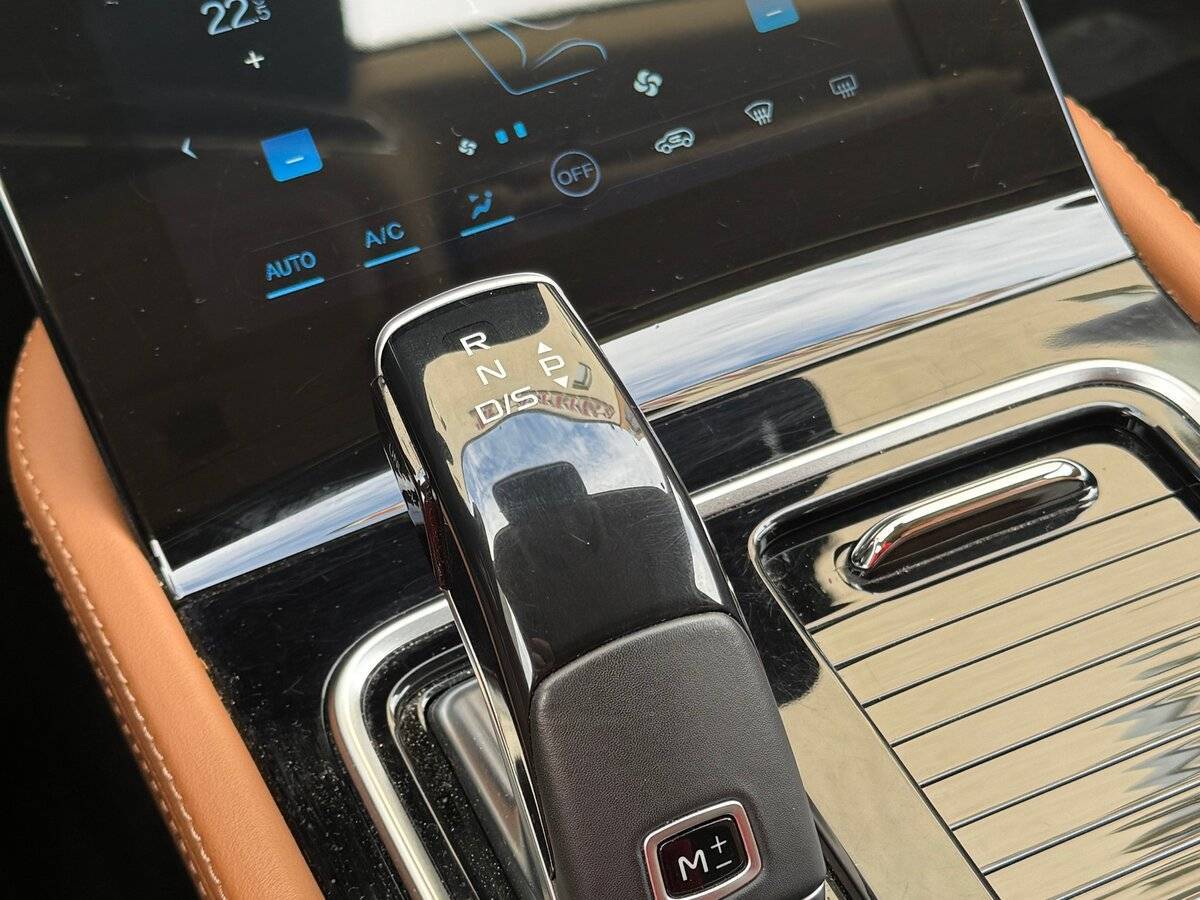 FAW Bestune T99, 2023 Фото №13