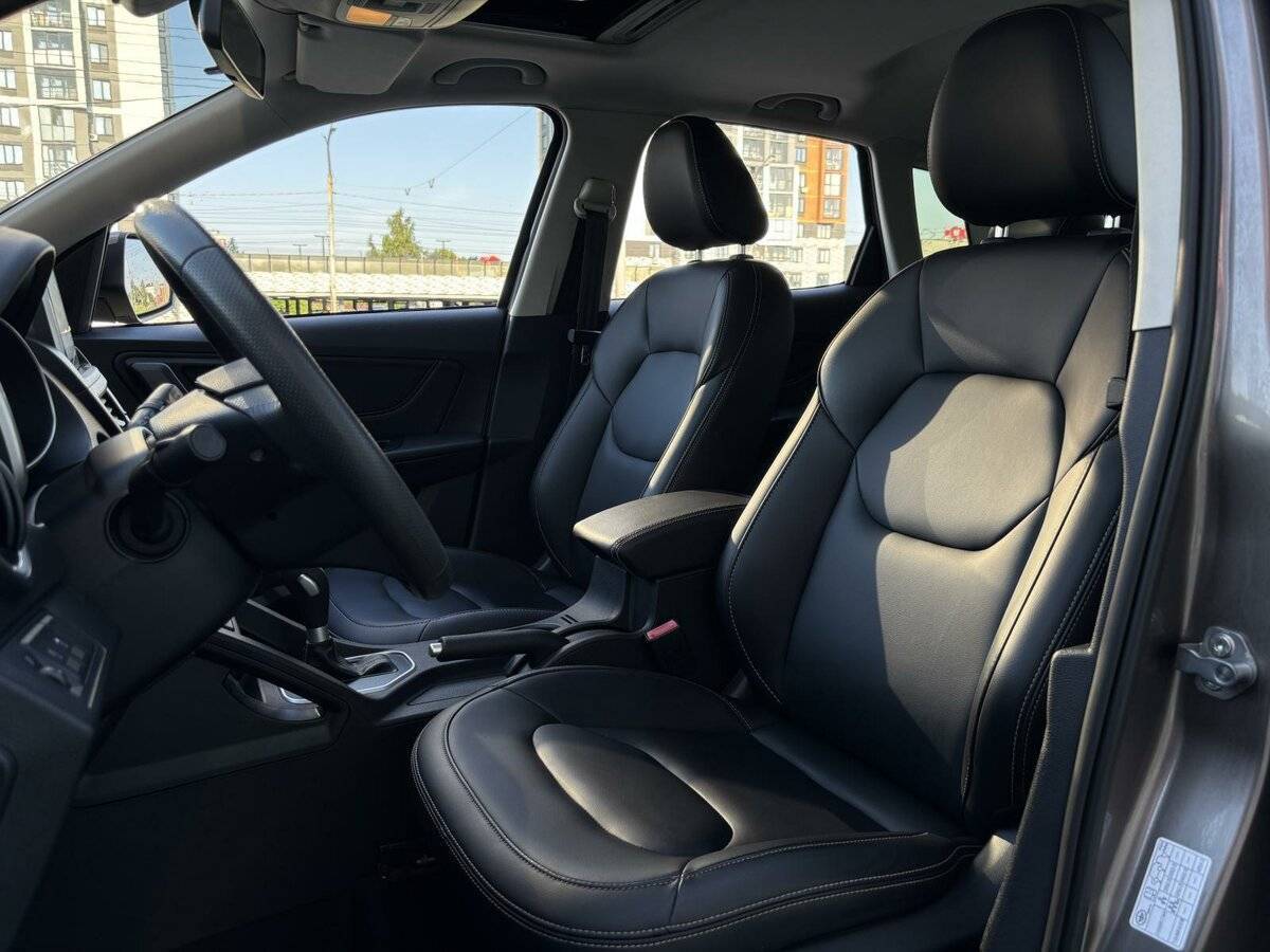 FAW Besturn X40, 2019 Фото №10