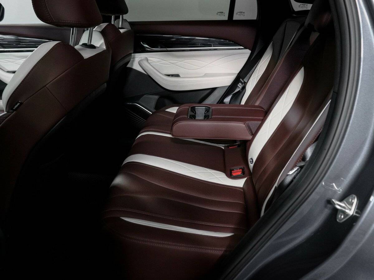 Geely Monjaro, 2023 Фото №10