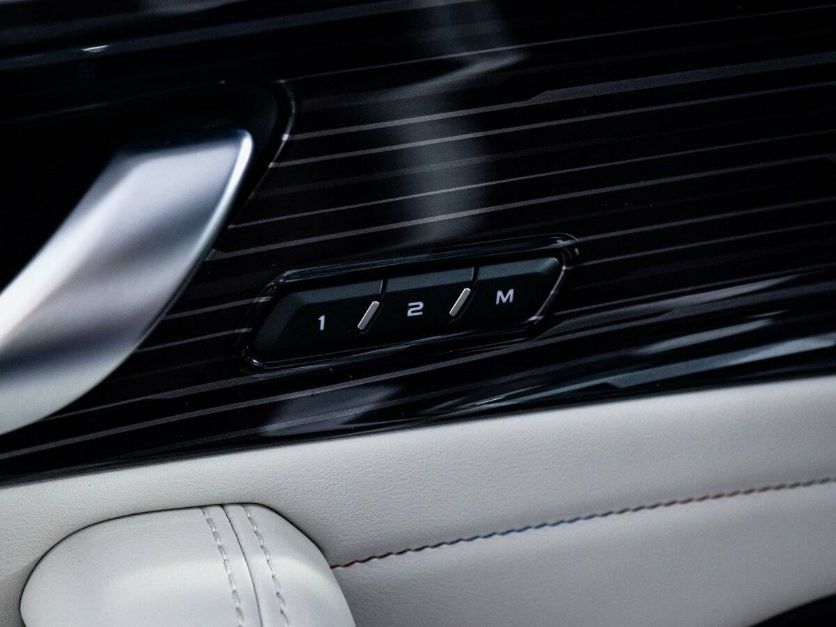 Geely Monjaro, 2023 Фото №21