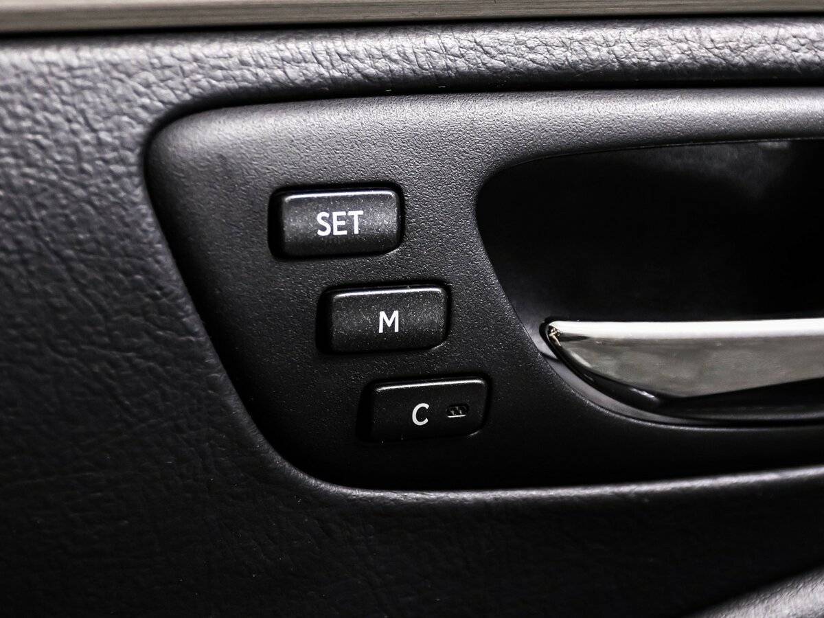 Lexus LS 460, 2012 Фото №16