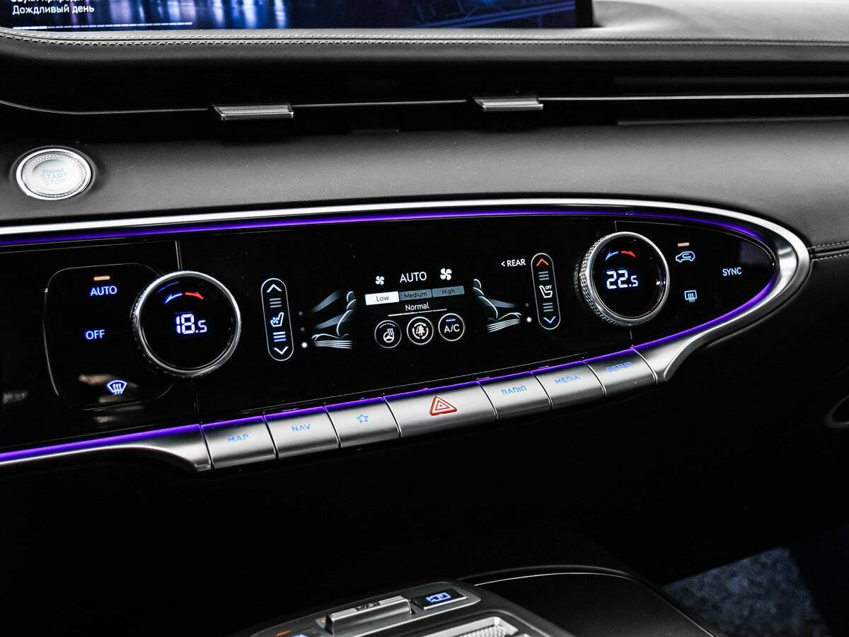 Genesis GV70, 2020 Фото №21