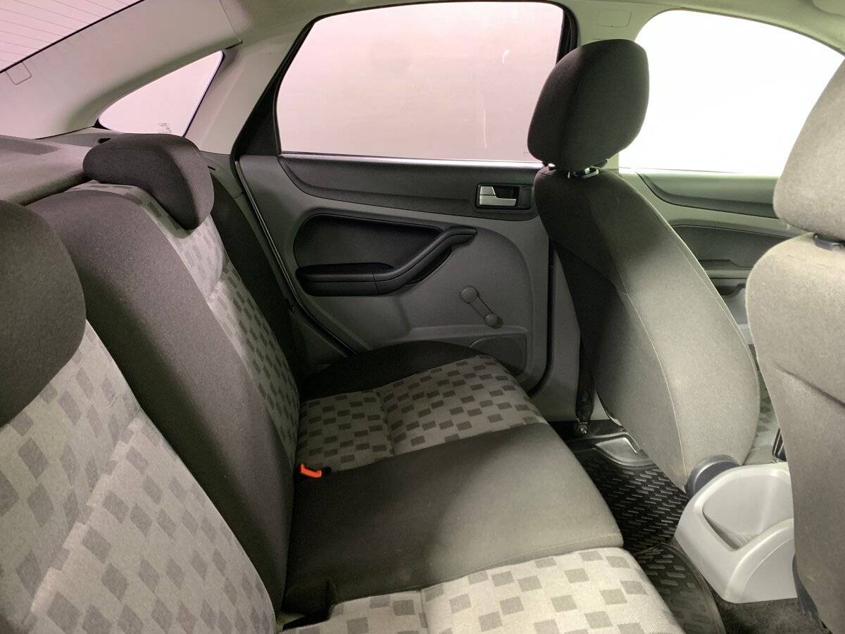 Ford Focus, 2009 Фото №14