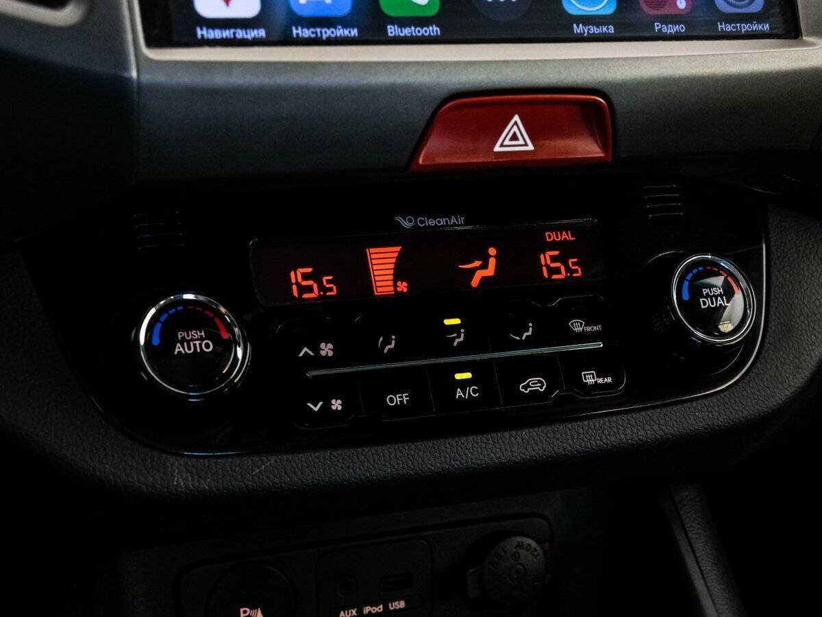 Kia Sportage, 2010 Фото №12