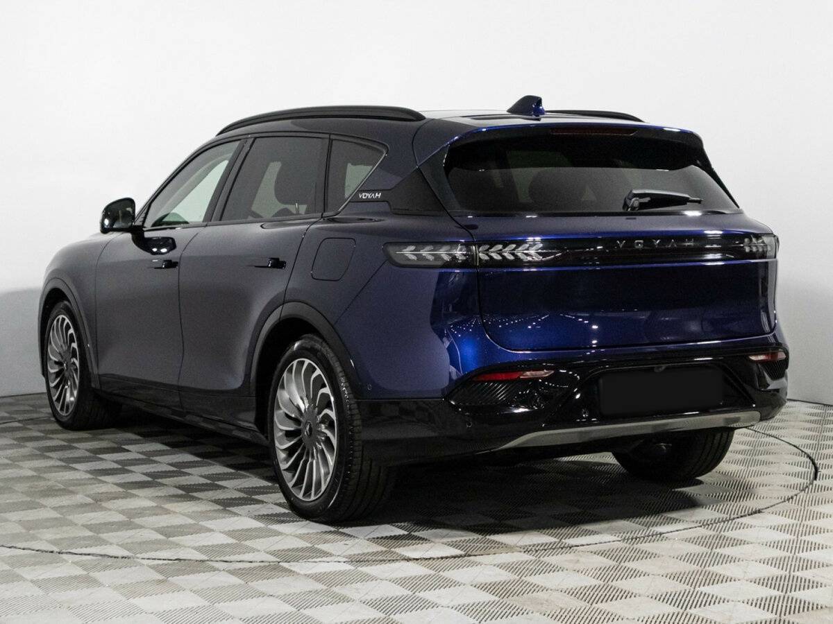 Voyah Free EVR, 2022 Фото №7