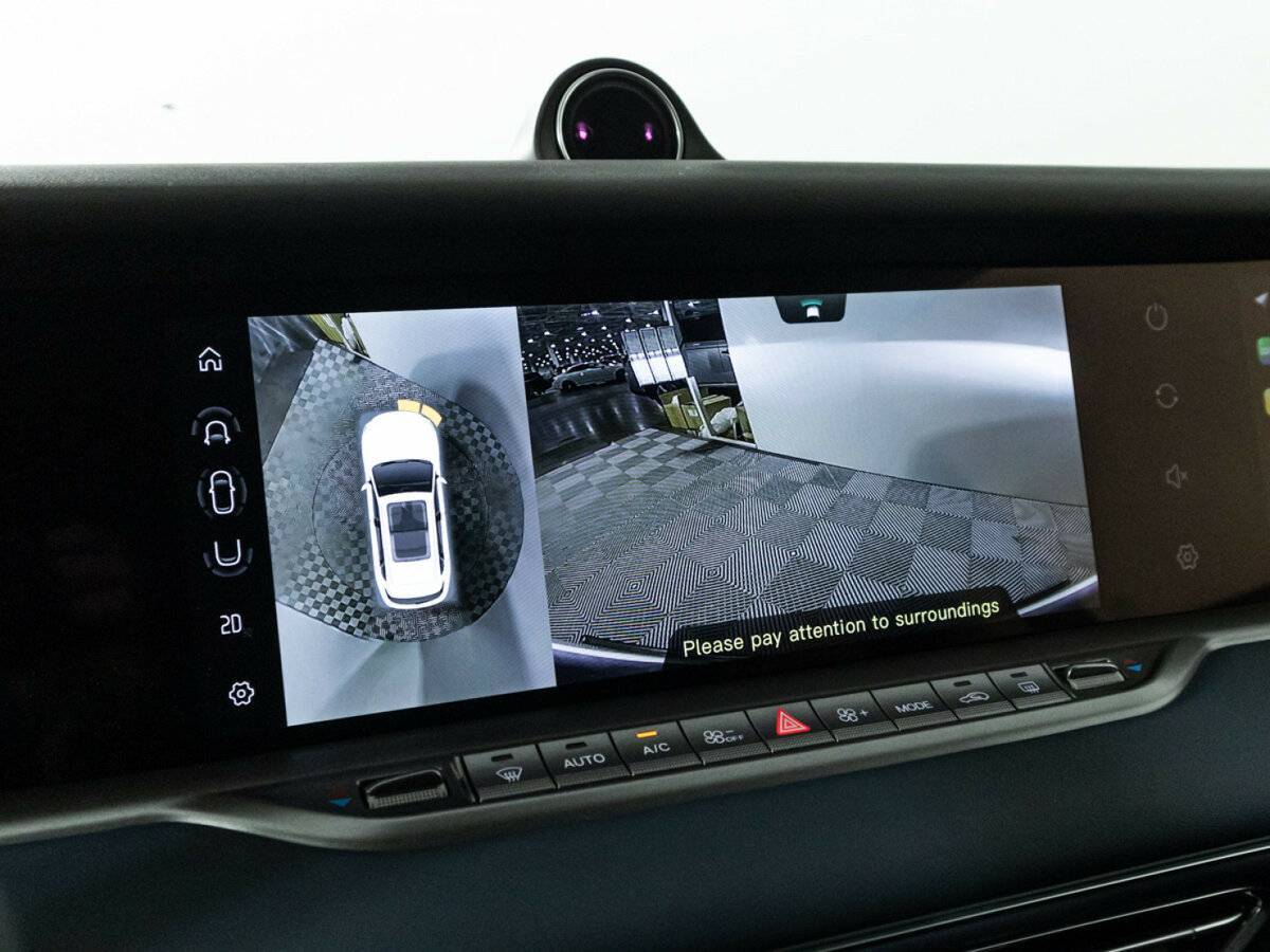 Voyah Free EVR, 2022 Фото №18