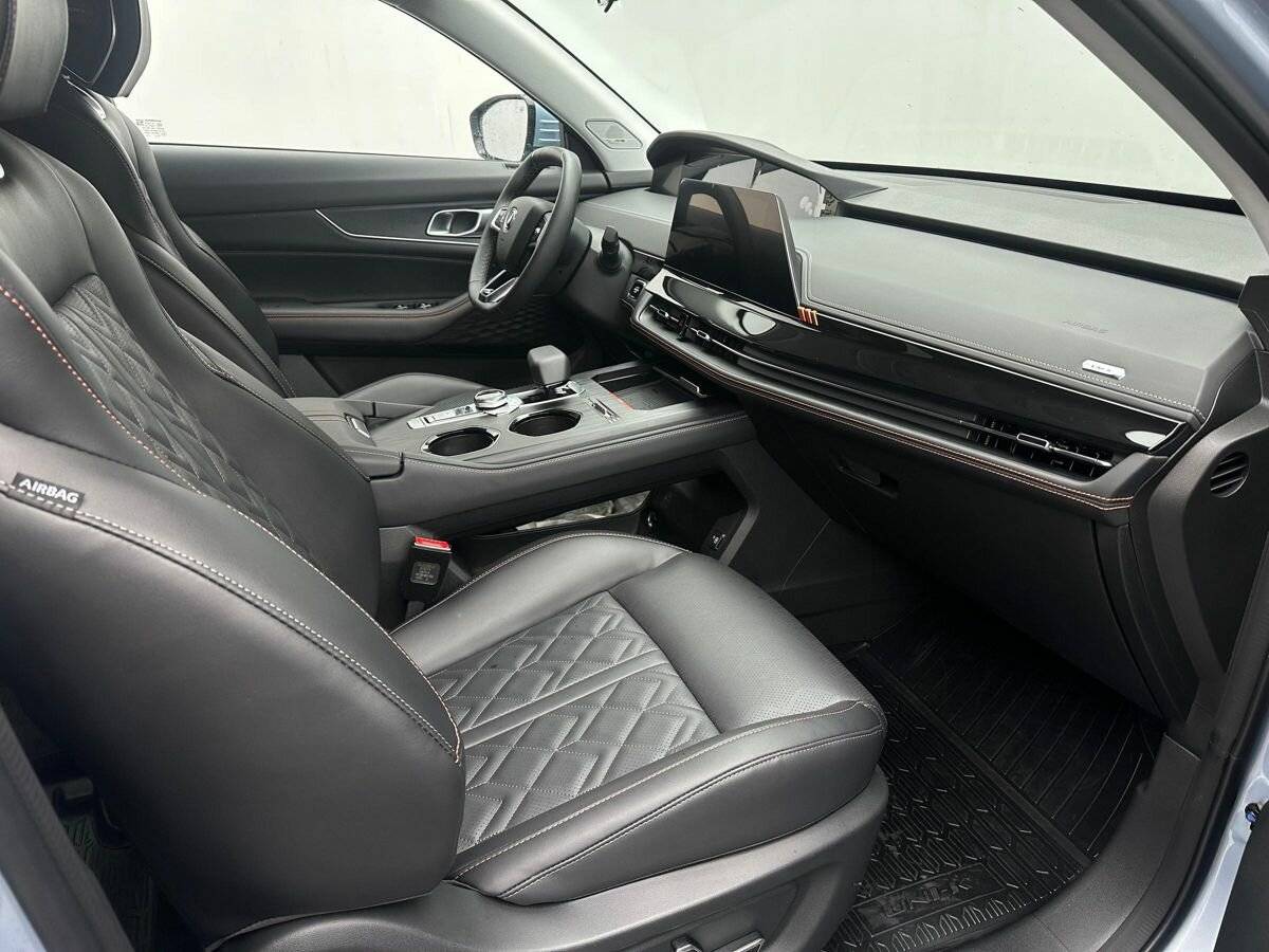 Changan UNI-K, 2024 Фото №13