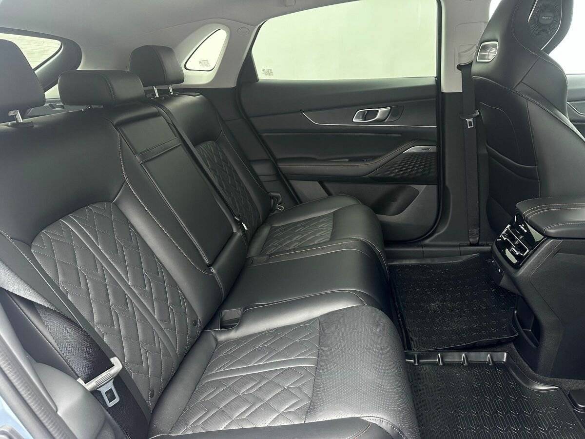 Changan UNI-K, 2024 Фото №14