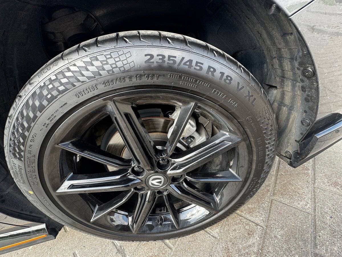 Changan UNI-V, 2023 Фото №10