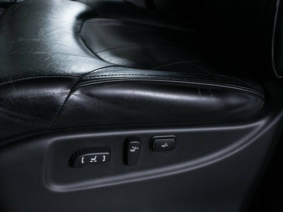 Infiniti QX56, 2012 Фото №21