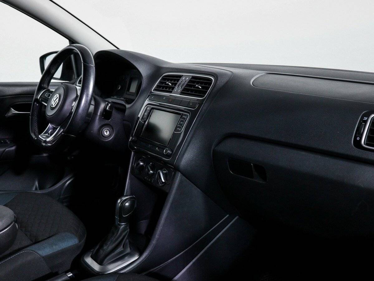 Volkswagen Polo, 2019 Фото №9