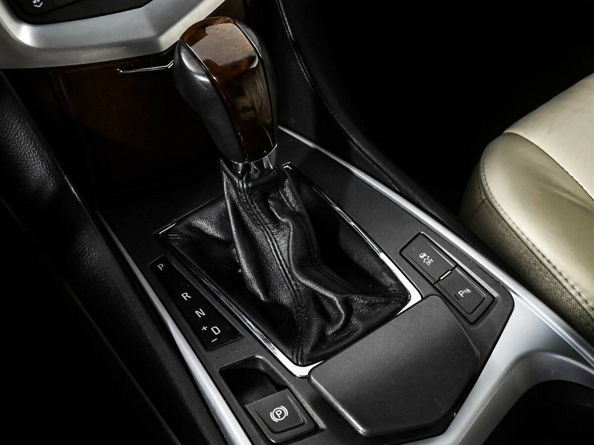 Cadillac SRX, 2011 Фото №18