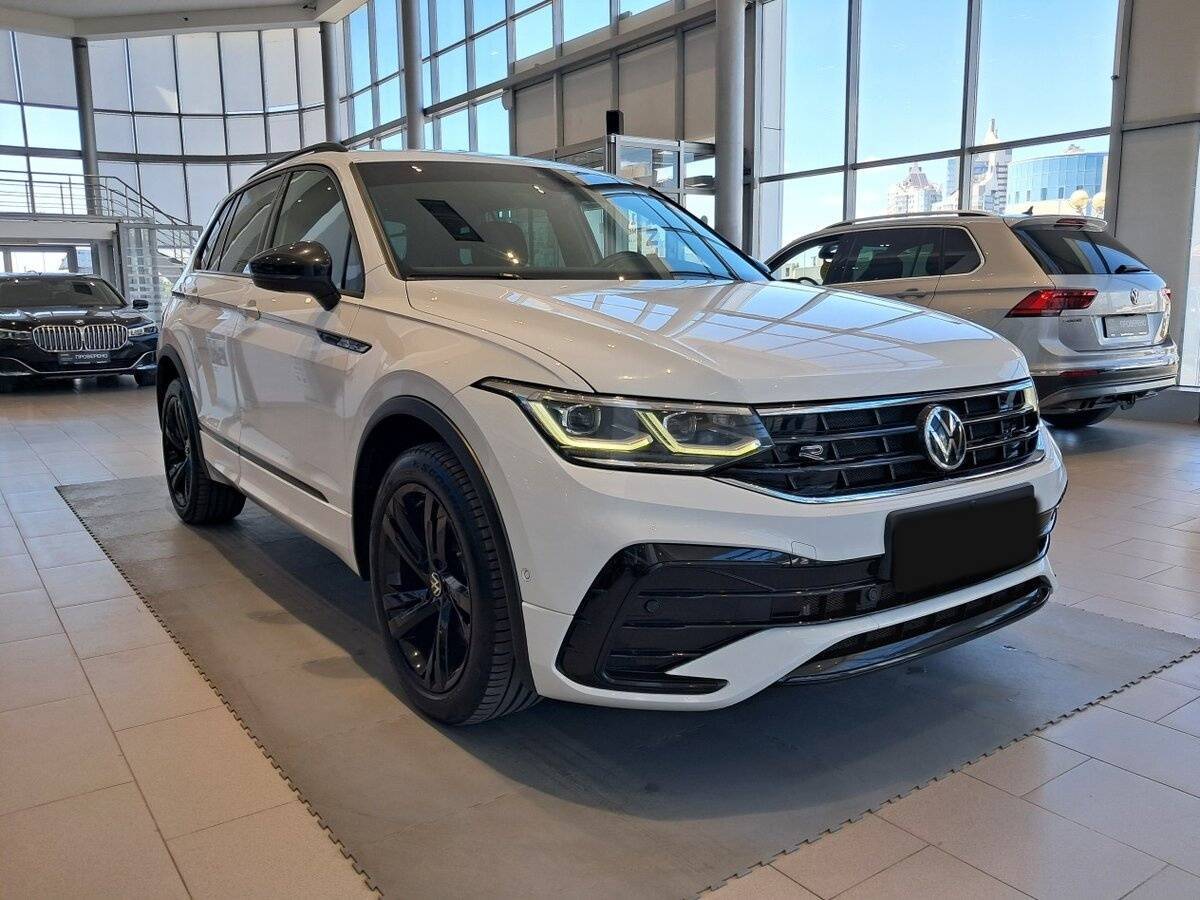 Volkswagen Tiguan, 2021 - 78 698 км. | Фото №3