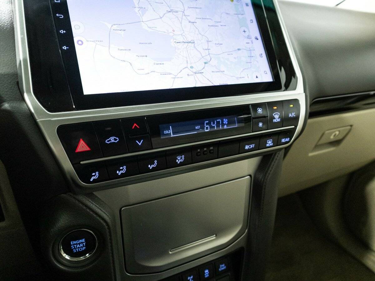 Toyota Land Cruiser Prado, 2022 Фото №18