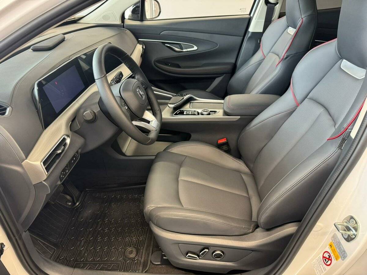 Changan UNI-T, 2024 - 579 км. | Фото №7