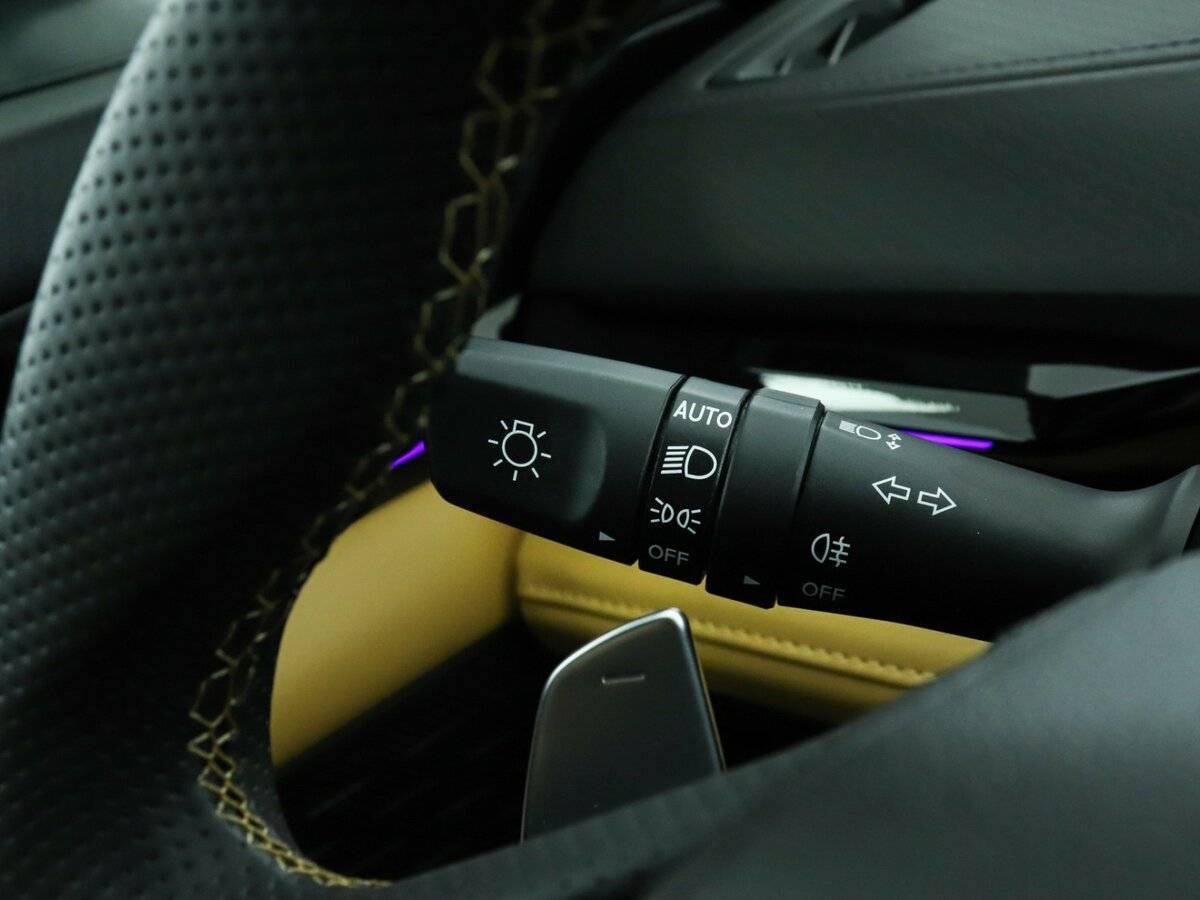 Changan UNI-V, 2022 Фото №23