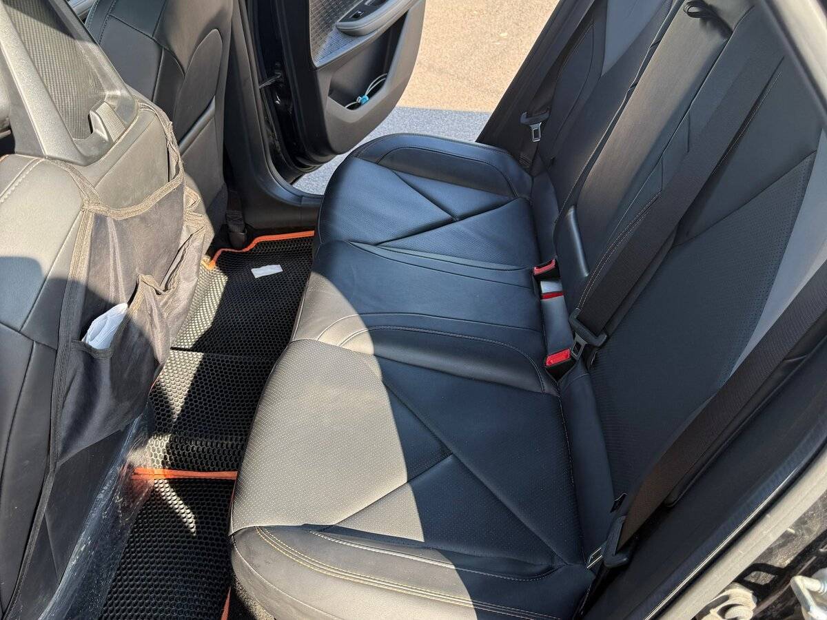 Changan UNI-V, 2023 Фото №13