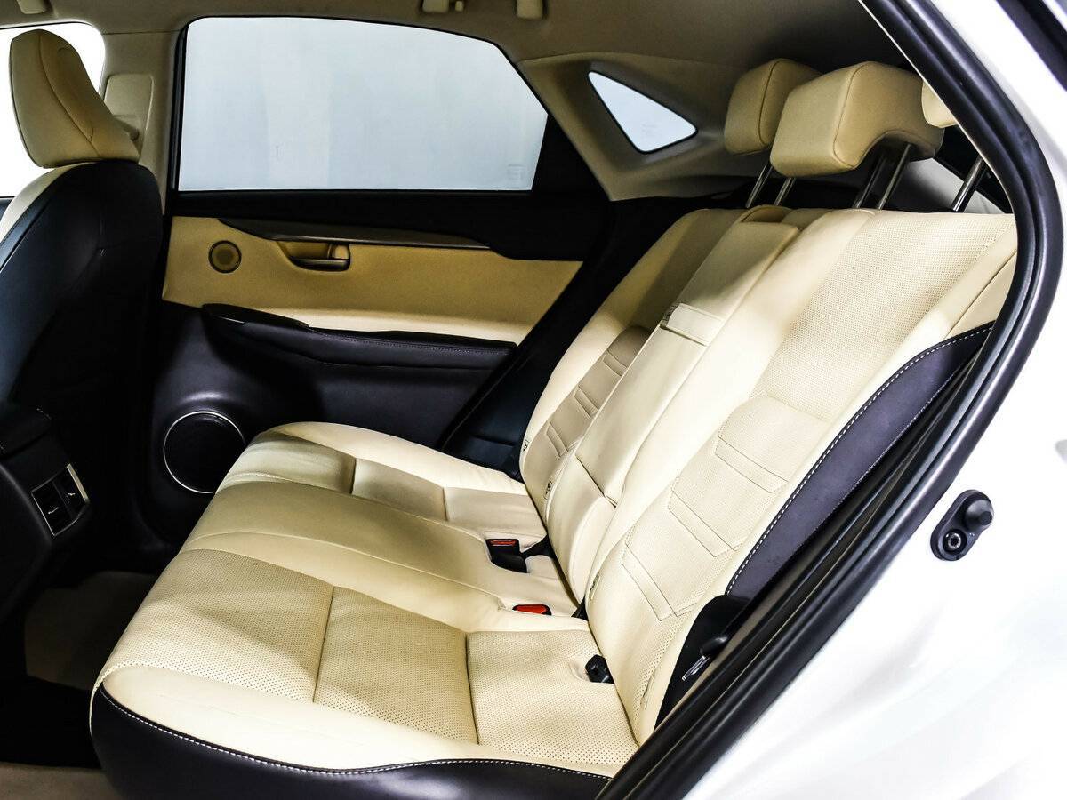 Lexus NX 200t, 2015 Фото №14