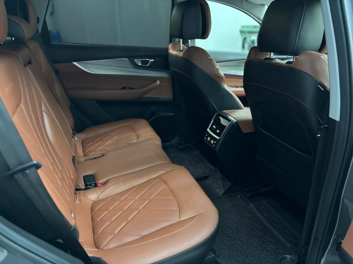 Chery Tiggo 8 Pro e+, 2023 Фото №19