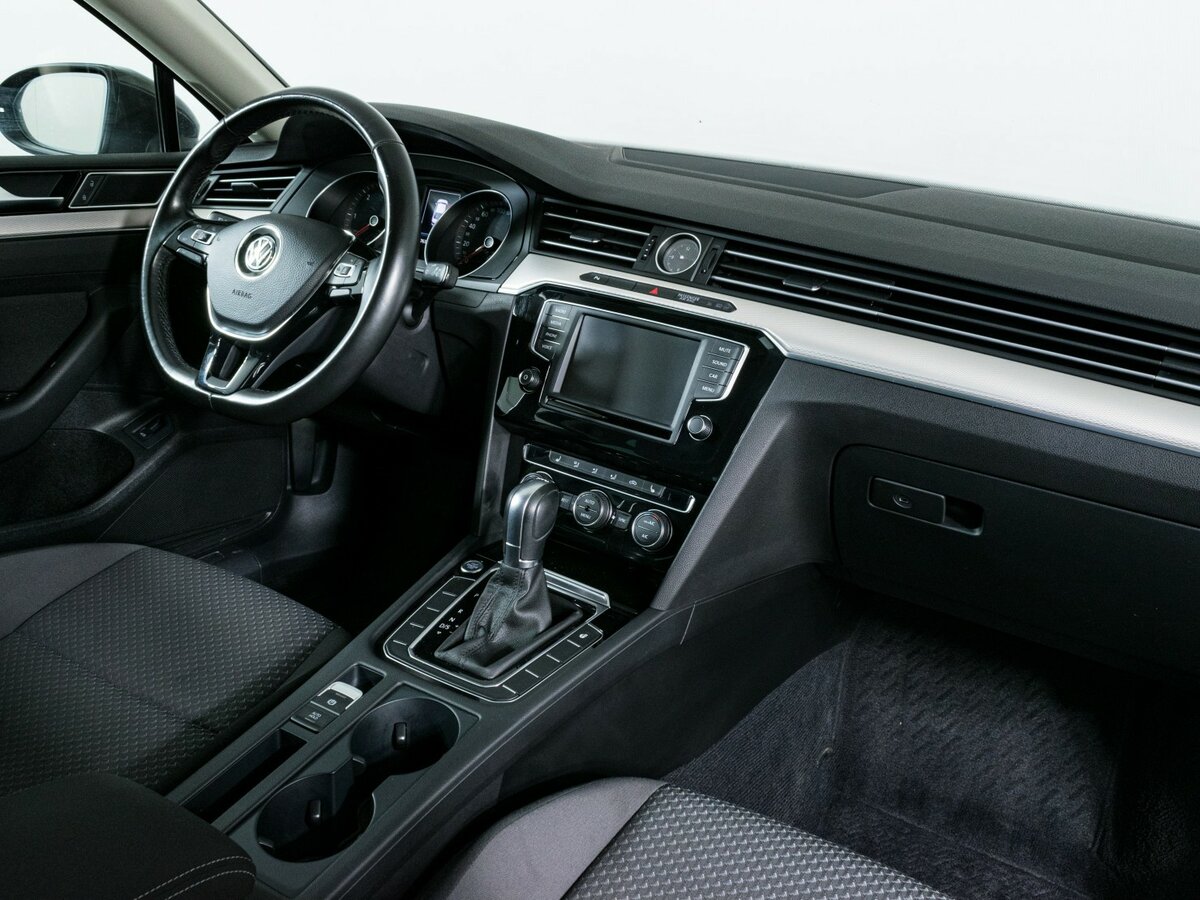 Volkswagen Passat DSG6 B8, 2017 - 97 768 км. | Фото №7