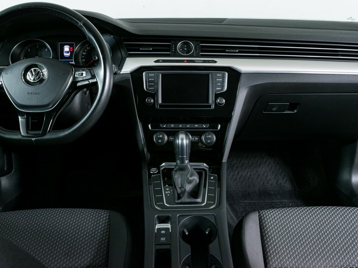 Volkswagen Passat DSG6 B8, 2017 - 97 768 км. | Фото №8